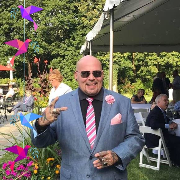 Meet your Posher, Luis - Picture 1 of 1